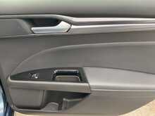Ford Mondeo EcoBlue Titanium Edition - U6503