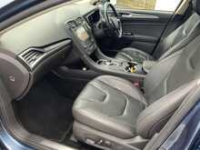 Ford Mondeo EcoBlue Titanium Edition - U6503