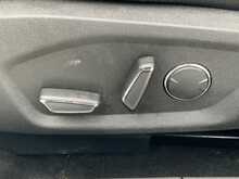 Ford Mondeo EcoBlue Titanium Edition - U6503