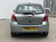 Toyota Yaris T3 - U6516