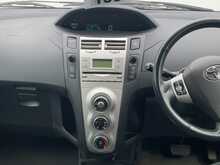 Toyota Yaris T3 - U6516