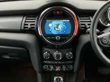 MINI Hatch Cooper Classic - U6570