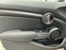 MINI Hatch Cooper Classic - U6570