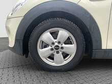 MINI Hatch Cooper Classic - U6570