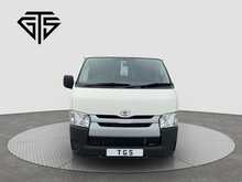Toyota HiAce DX 4WD - U6709