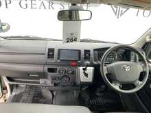 Toyota HiAce DX 4WD - U6709