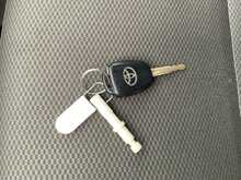 Toyota HiAce DX 4WD - U6709