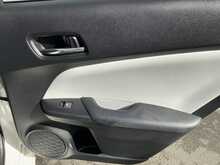 Toyota Prius Vvt-I Active - U6726