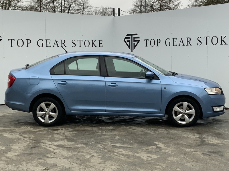 Skoda Rapid TSI SE - U6785