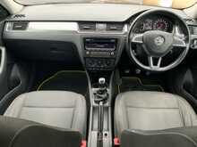 Skoda Rapid TSI SE - U6785