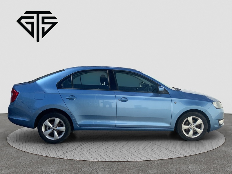Skoda Rapid TSI SE - U6785