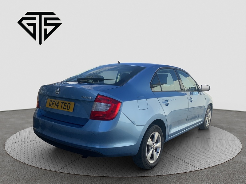 Skoda Rapid TSI SE - U6785