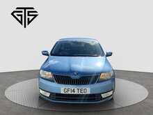 Skoda Rapid TSI SE - U6785