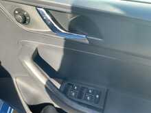 Skoda Rapid TSI SE - U6785