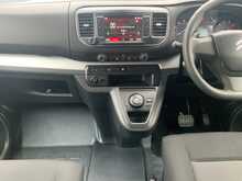 Citroen Spacetourercd BLUEHDI 180 XL - U6804