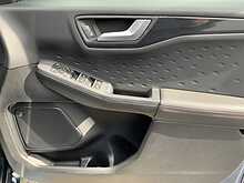 Ford Kuga EcoBlue ST-Line - U6818