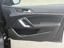 Peugeot 308 BlueHDi Active - U6831