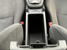 Toyota Prius VVT-h T4 - U7193