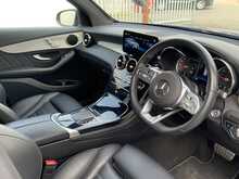 Mercedes-Benz GLC GLC220d AMG Line - U7343