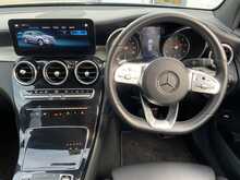 Mercedes-Benz GLC GLC220d AMG Line - U7343