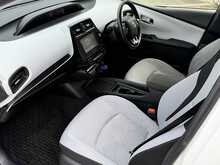 Toyota Prius Vvt-I Business Edition - U7419