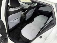Toyota Prius Vvt-I Business Edition - U7419