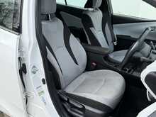 Toyota Prius Vvt-I Business Edition - U7419