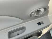 Nissan Micra / March Visia - U7430