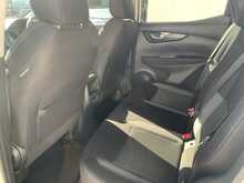Nissan Qashqai dCi N-Connecta - U7439