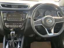 Nissan Qashqai dCi N-Connecta - U7439