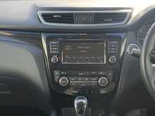 Nissan Qashqai dCi N-Connecta - U7439