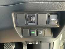 Nissan Qashqai dCi N-Connecta - U7439