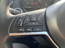 Nissan Qashqai dCi N-Connecta - U7439