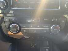 Nissan Qashqai dCi N-Connecta - U7439