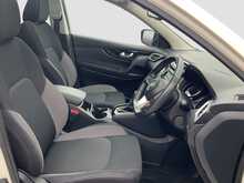 Nissan Qashqai dCi N-Connecta - U7439