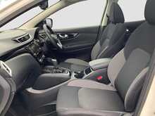 Nissan Qashqai dCi N-Connecta - U7439