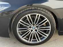 BMW 523D Touring M-Sports - U7515