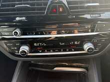 BMW 523D Touring M-Sports - U7515