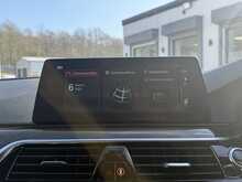 BMW 523D Touring M-Sports - U7515