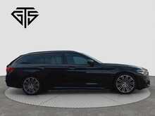 BMW 523D Touring M-Sports - U7515