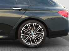 BMW 523D Touring M-Sports - U7515