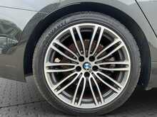 BMW 523D Touring M-Sports - U7515