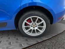 Porsche Macan Turbo Pdk - U7516