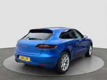 Porsche Macan Turbo Pdk - U7516