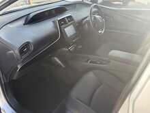 Toyota Prius Vvt-I Business Edition - U7545