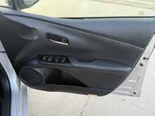 Toyota Prius Vvt-I Business Edition - U7546