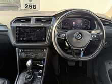 Volkswagen Tiguan TDI 4Motion HighLine - U7591