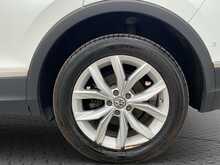 Volkswagen Tiguan TDI 4Motion HighLine - U7591