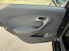 Volkswagen Polo TSI Comfort-Line - U7597