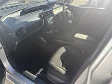 Toyota Prius Vvt-I Business Edition - U7629